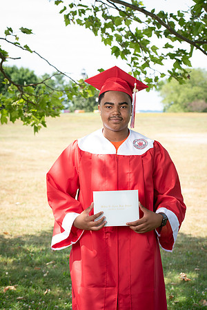 CWRPhoto_CrossGrad-3176