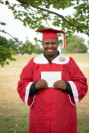 CWRPhoto_CrossGrad-3108