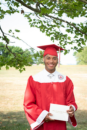 CWRPhoto_CrossGrad-3129