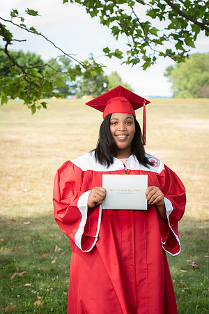 CWRPhoto_CrossGrad-3163