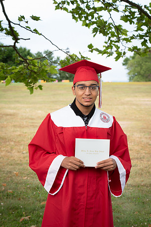 CWRPhoto_CrossGrad-3106