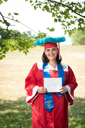 CWRPhoto_CrossGrad-3188