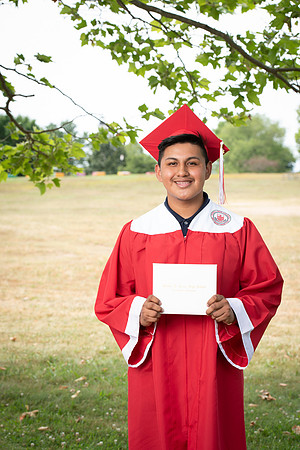 CWRPhoto_CrossGrad-3233