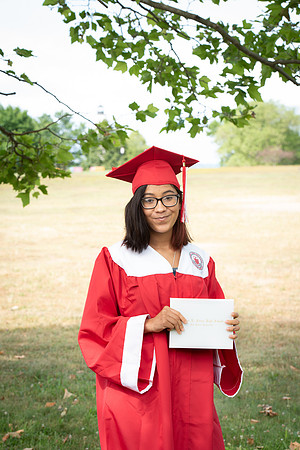 CWRPhoto_CrossGrad-3120