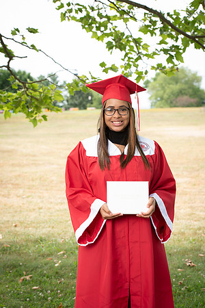 CWRPhoto_CrossGrad-3232
