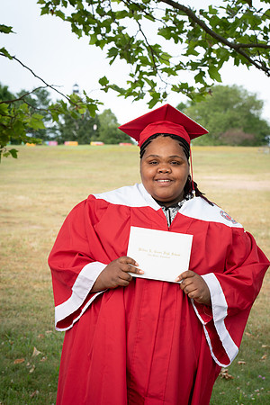 CWRPhoto_CrossGrad-3102
