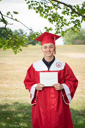 CWRPhoto_CrossGrad-3252