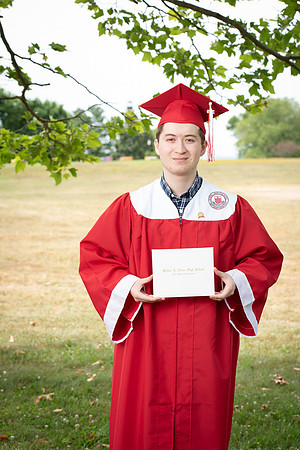 CWRPhoto_CrossGrad-3231