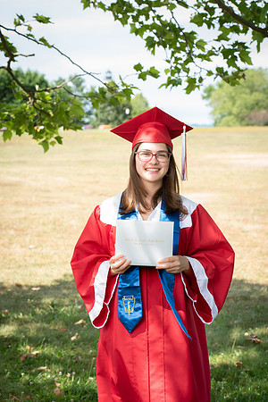CWRPhoto_CrossGrad-3171