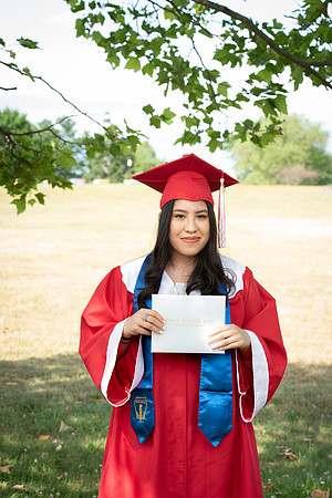 CWRPhoto_CrossGrad-3136