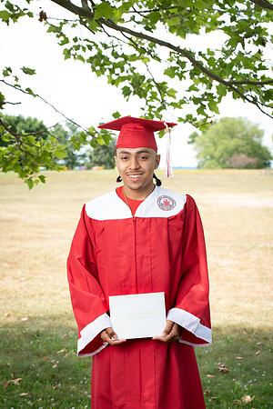 CWRPhoto_CrossGrad-3196