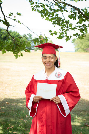 CWRPhoto_CrossGrad-3137