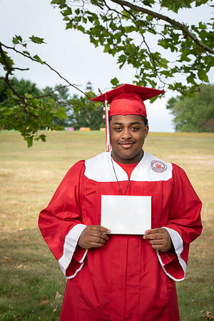 CWRPhoto_CrossGrad-3090