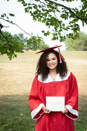 CWRPhoto_CrossGrad-3117