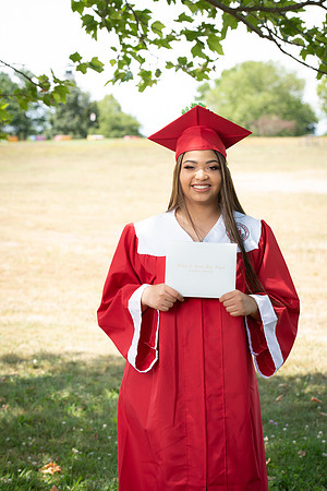 CWRPhoto_CrossGrad-3211