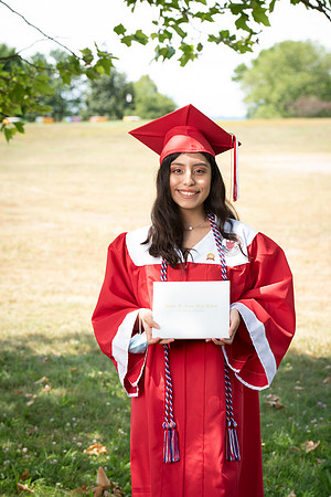 CWRPhoto_CrossGrad-3209