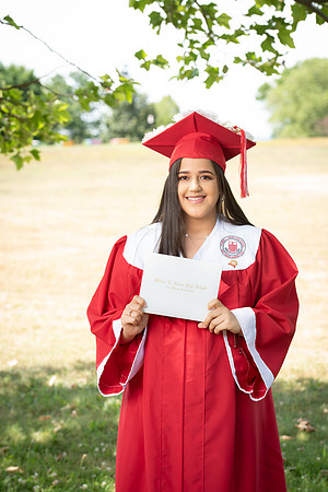 CWRPhoto_CrossGrad-3214