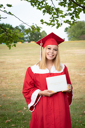 CWRPhoto_CrossGrad-3104