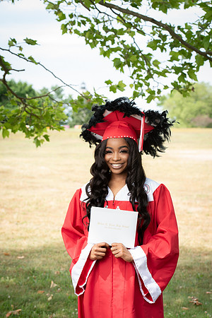 CWRPhoto_CrossGrad-3156