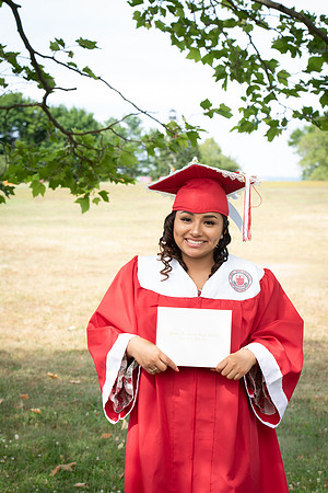 CWRPhoto_CrossGrad-3116