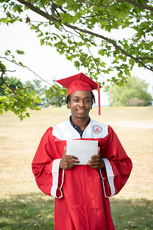 CWRPhoto_CrossGrad-3191