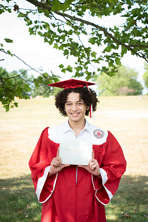 CWRPhoto_CrossGrad-3139
