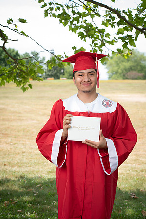 CWRPhoto_CrossGrad-3253