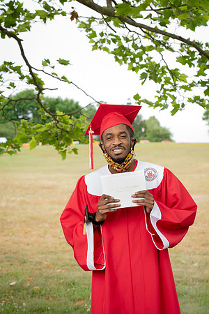 CWRPhoto_CrossGrad-3080