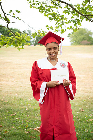 CWRPhoto_CrossGrad-3219