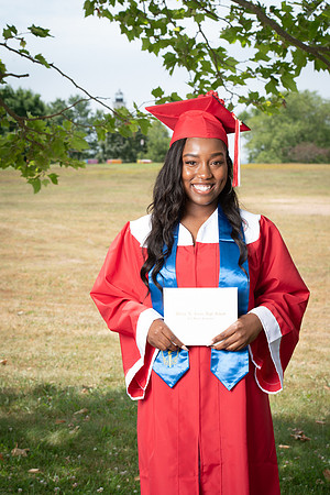 CWRPhoto_CrossGrad-3243