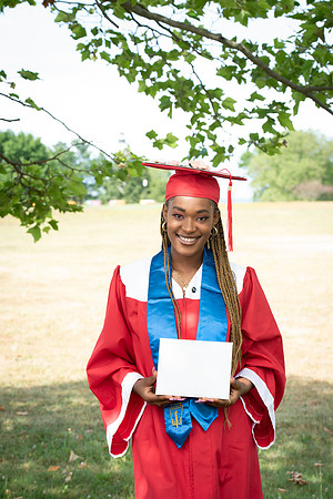 CWRPhoto_CrossGrad-3130