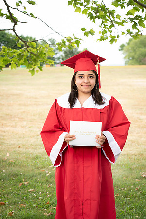 CWRPhoto_CrossGrad-3222