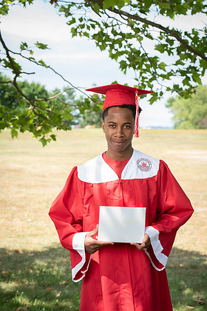 CWRPhoto_CrossGrad-3169