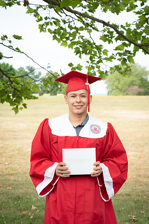 CWRPhoto_CrossGrad-3113